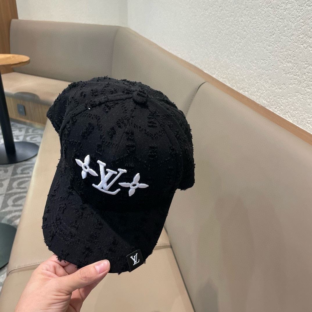 Louis Vuitton Caps